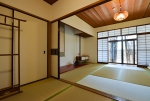 Japanese-style room (8 tatami mats)