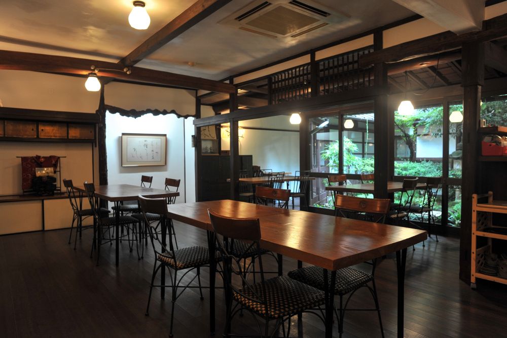 Dining Room | Ryoso Kawaguchi
