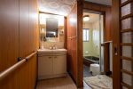 Washroom / Dressing room | Hana