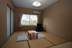 Japanese-style room | Minsyuku Karibu