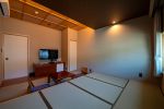 8 tatami mats Japanese-style room with bath | Hinode-kan