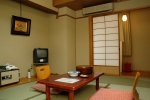 Japanese-style room | Ryokan Kosen