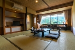 Japanese-style room (renovated building) | Saginoyuso