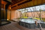 Open-air bath with a garden | Rosen