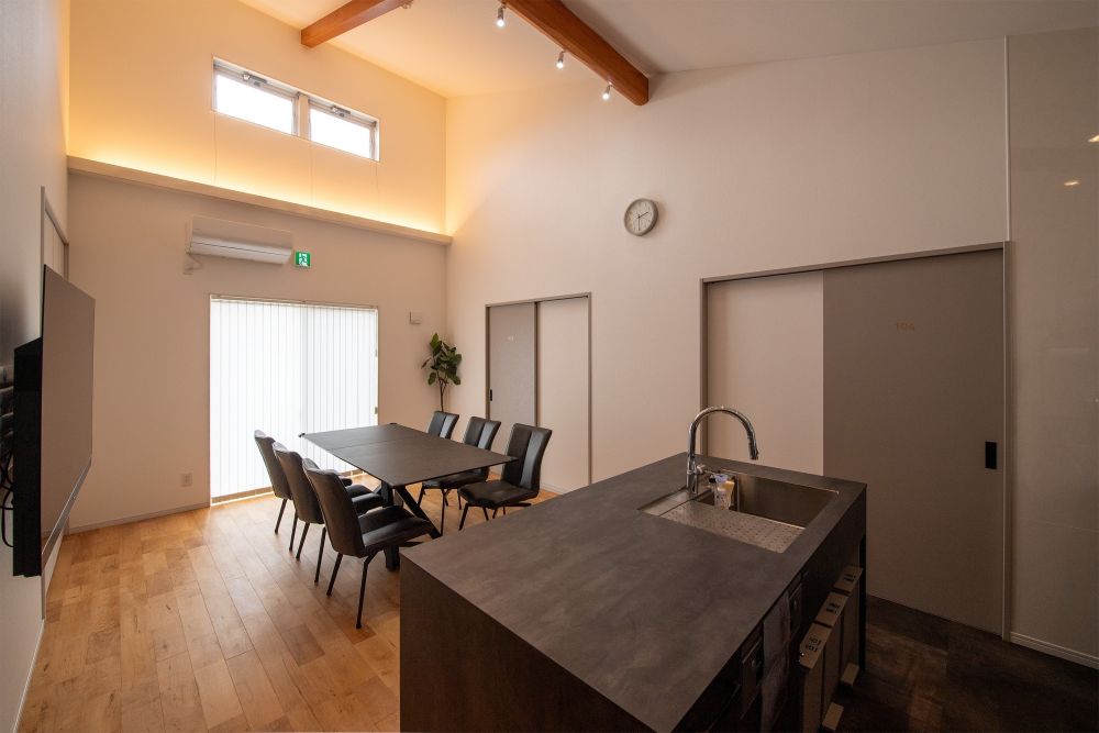 ダイニング・リビングルーム / 貸し別荘　せらとこ