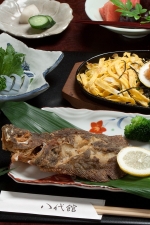 料理 / 八代館