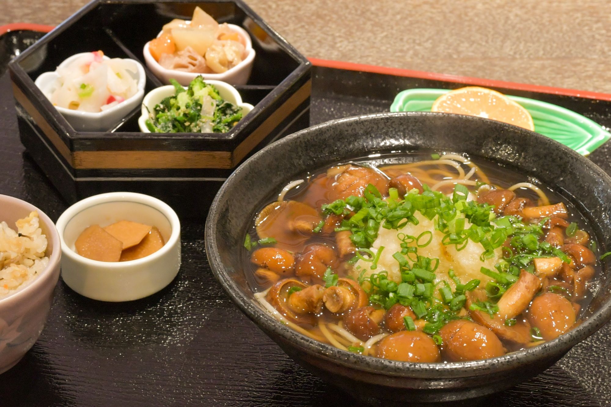 料理 / そば居酒屋「たべ山」