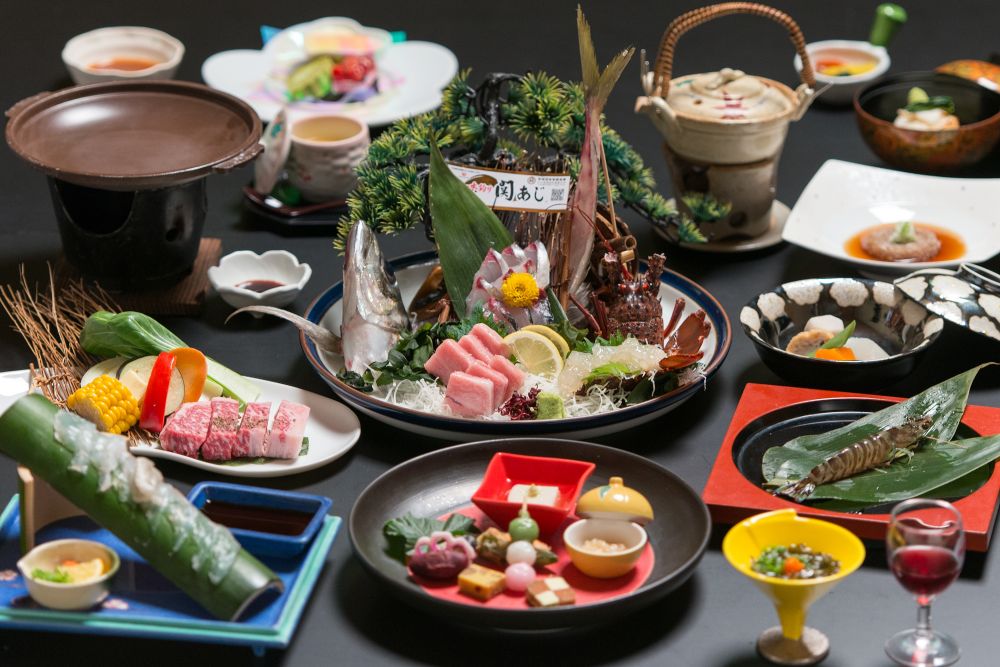 料理 / ホテル山水館