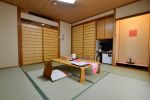 スタンダード和室8畳（バス・トイレ付）