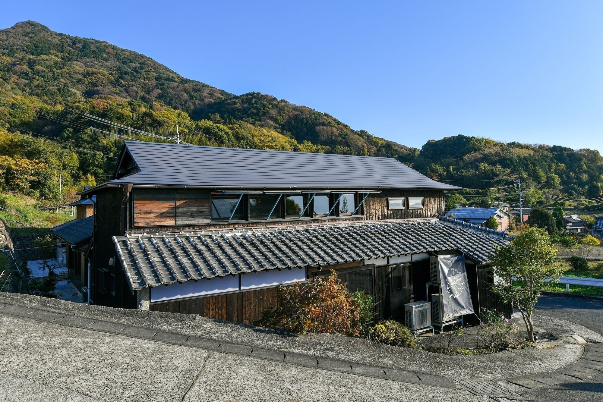 周防大島 T Bird　瀬戸内海に浮かび島の自然の中でくつろぎのひとときを。